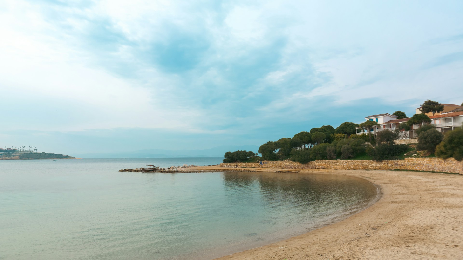 Çeşme'nin 5 Gizli Cenneti Sakızlı Koy